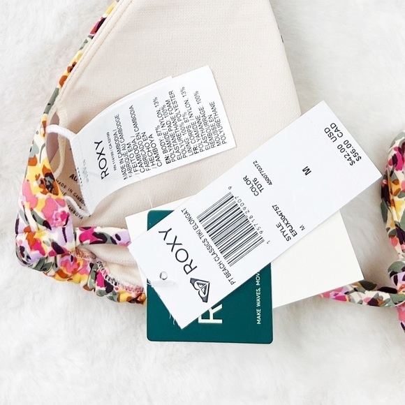 NWT Roxy Printed Beach Classics Elongated Triangle Bikini Top Pastel Rose Floral - Picture 8 of 8